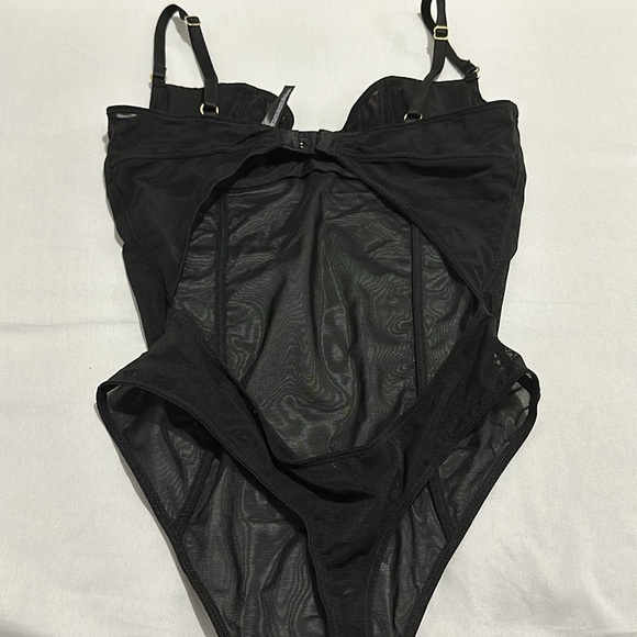 Aritzia Ten by BABATON foyer bodysuit - Picture 8 of 9